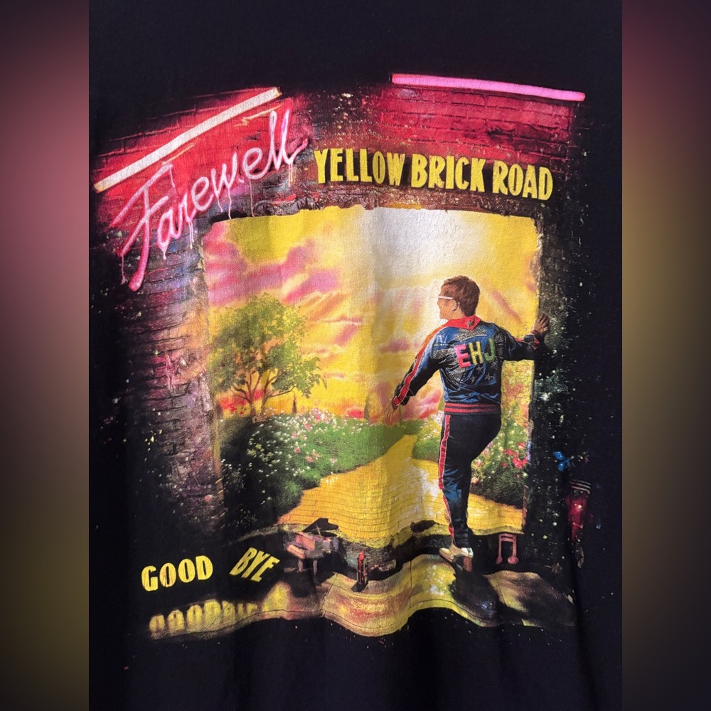 Elton John Farewell Yellow Brick Road 2022 Tour Tee Black Size M - Picture 2 of 5